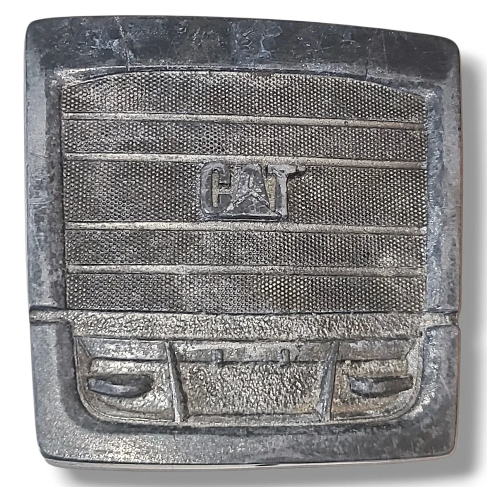 CAT Caterpillar Bulldozer Belt Buckle Vintage Heavy Equipment Pewter Tone